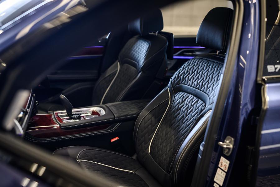 Интерьер Alpina B7 Bi-Turbo (G12) 2020 года  (JP) (фото 17 из 19)